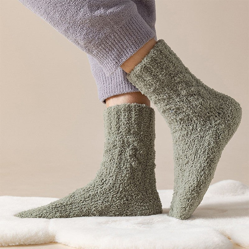 Load image into Gallery viewer, Coral Fleece bed Socks -green- SuperStar Bedding
