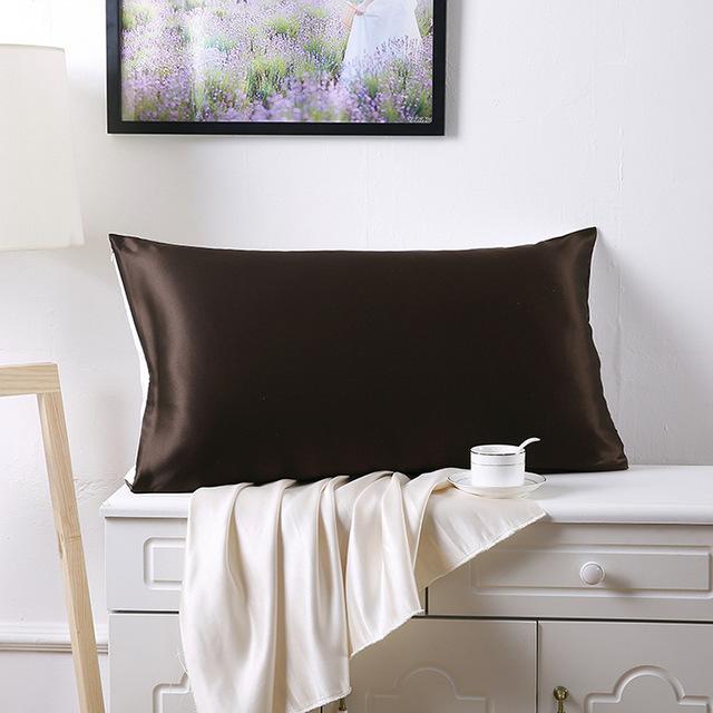 Load image into Gallery viewer, Mulberry Silk Pillowcase - SuperStar Bedding
