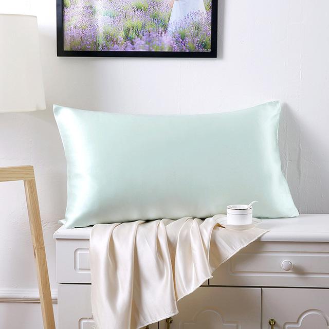 Load image into Gallery viewer, Mulberry Silk Pillowcase - SuperStar Bedding
