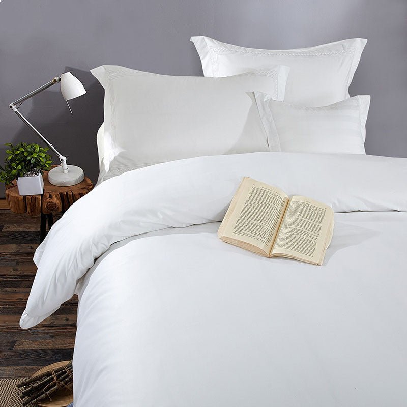 Load image into Gallery viewer, Satin bedding - white - SuperStar Bedding
