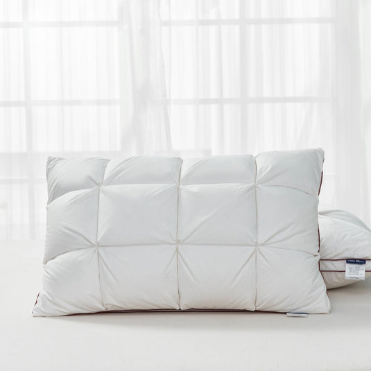 White goose down pillow - SuperStar Bedding